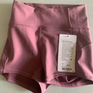 Lulu lemon in movement short shorts